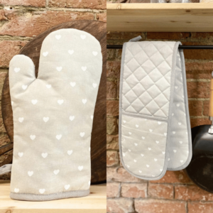 Grey Heart Oven Gloves